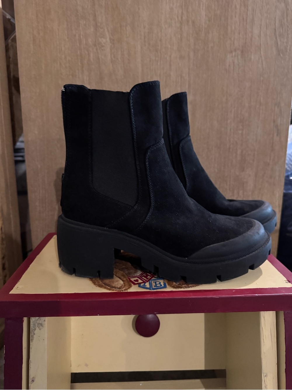 Esprit Black Chunky Chelsea Ankle Boots